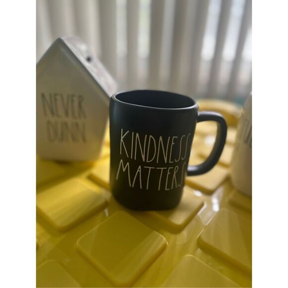 Rae Dunn Kindness Matters - Picture 1 of 1